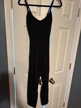 Old navy powerchill 7/8 jumpsuit